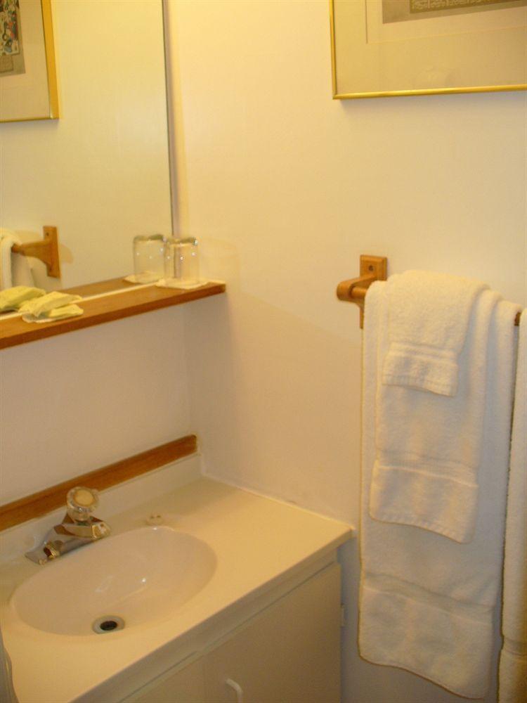 أوتاوا Albert House Inn المظهر الخارجي الصورة