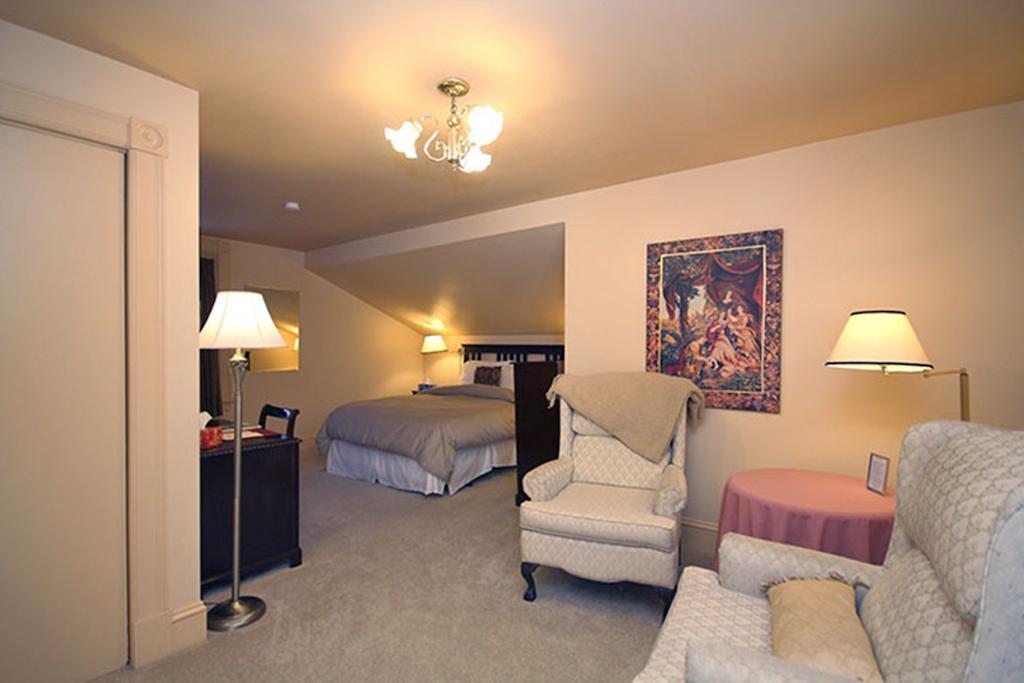 أوتاوا Albert House Inn المظهر الخارجي الصورة